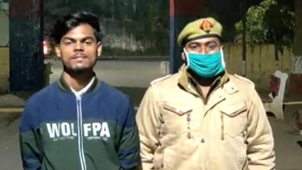 Woman alleged that tahir cheated her concealing his identity and pressurized for conversion