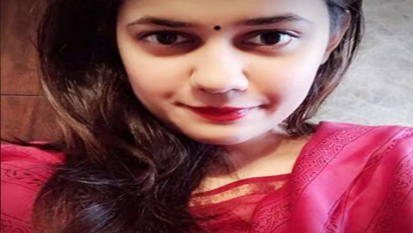  नई दिल्ली व जम्मू कश्मीर में मनाया था शादी का जश्न