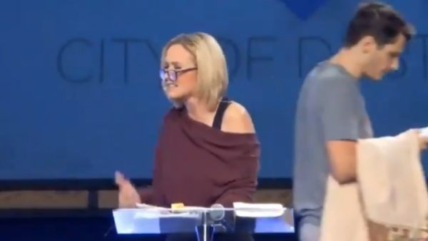 यूजर्स ने किए ऐसे कमेंट