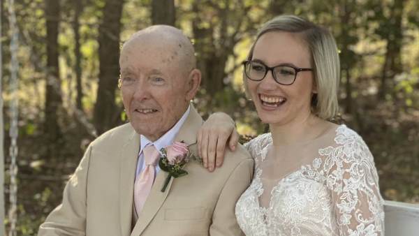 लोगों को मंजूर नहीं थी शादी