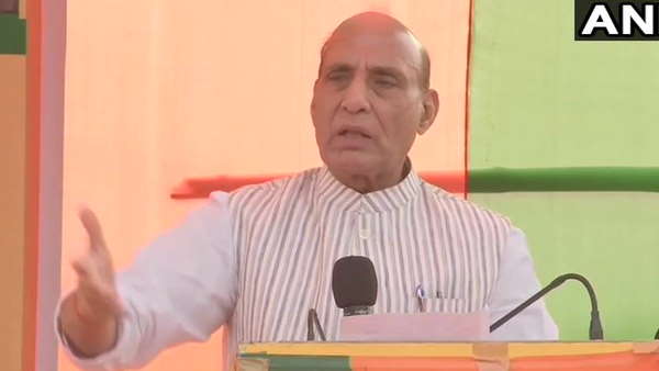 विदेश मंत्रालय ने दिखाया सख्त रुख विदेश मंत्रालय ने दिखाया सख्त रुख