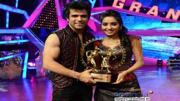 रित्विक और आशा नेगी