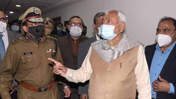 cm nitish kumar visit police headquarter and did meeting with dig