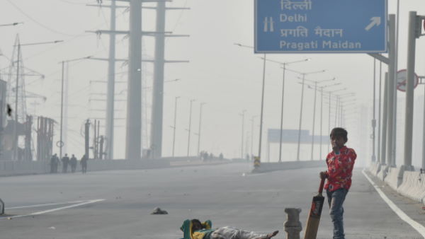 दिल्ली के कई बॉर्डर बंद