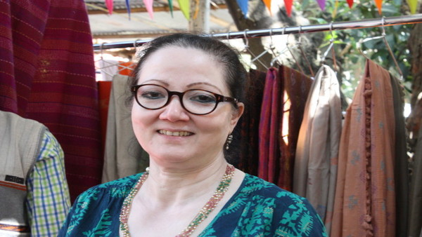 आफताब के बीच चमकती शबनम