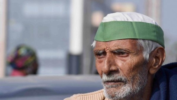 नए कृषि कानूनों पर किसान क्यों हैं आंदोलित, आसान भाषा में समझिए 