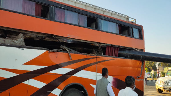  पाली राजस्थान में बस में पाइप घुसा- तस्वीर नम्बर 12