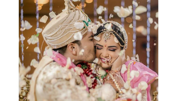 आदित्य नारायण और श्वेता अग्रवाल आदित्य नारायण और श्वेता अग्रवाल