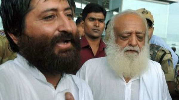 Asaram Son Narayan Sai Came Out the surat lajpore jail After Seven Years, Gets 14 Days Bail from gujarat high court