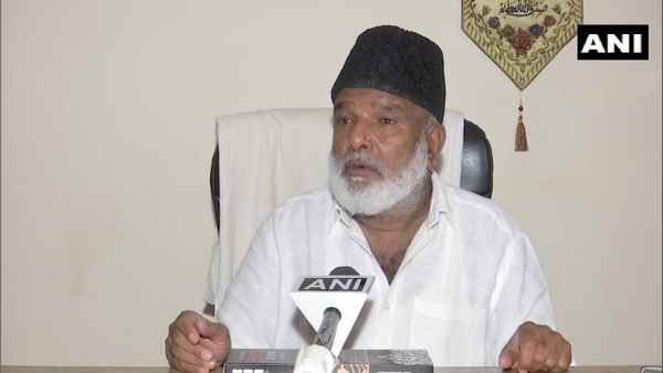 बाशा ने मंदिर के जमीन दान करने के लिए खुद जताई इच्‍छा 