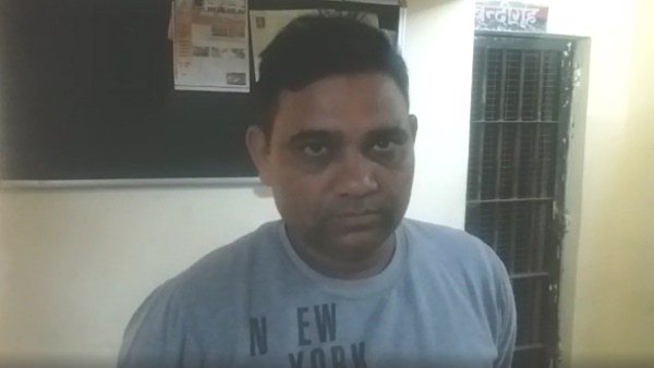 fake police man handcuffed by police in bulandshahr fake police man handcuffed by police in bulandshahr