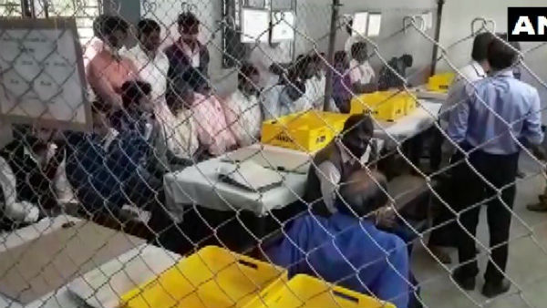 Karnataka local body elections result : वोटों की गिनती जारी Karnataka local body elections result : वोटों की गिनती जारी