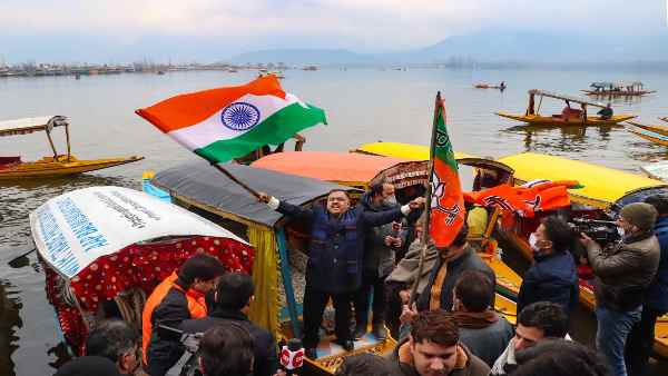 प्रशांत किशोर की कर दी बोलती बंद प्रशांत किशोर की कर दी बोलती बंद