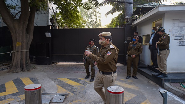 Delhi police Delhi police