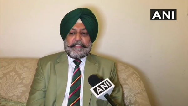 मीडिया रिपोर्ट्स के मुताबिक लखविंदर सस्पेंड चल रहे हैं