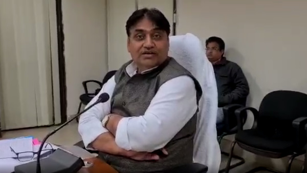  शिक्षक वर्ग में खुशी का माहौल 