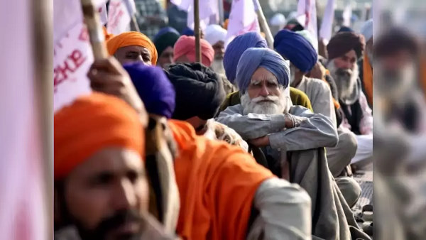 Farmers Protest: Kisan leader kitab chahal lost life in jind district, randeep surjewala targets BJP govt
