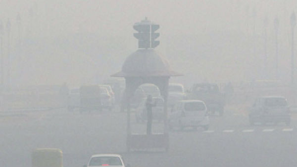 दिल्ली समेत पूरा उत्तरभारत कोहरे की चपटे में हैं
