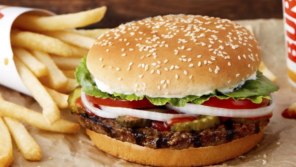Burger के लिए चुकानी पड़ती है इतनी कीमत