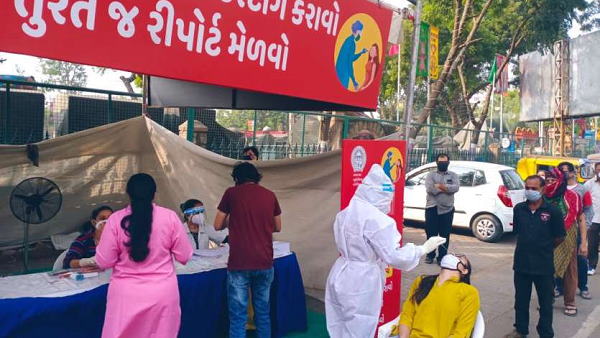 gujarat night curfew news: aam aadmi party protest against covid curfew 