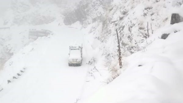 उत्तरखंड के कई इलाकों में पारा शून्य के नीचे उत्तरखंड के कई इलाकों में पारा शून्य के नीचे