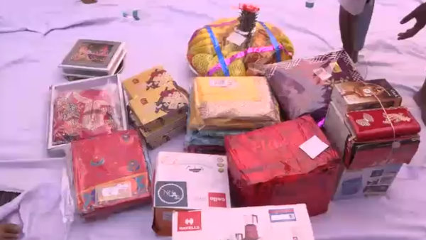 पुलिस ने की सफाई कर्मचारी के परिवार की मदद