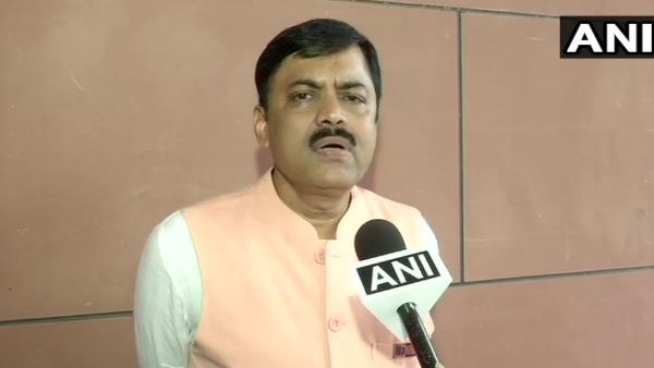 'अपना करियर पहले खत्म किया, अब कांग्रेस का कर रहे' 'अपना करियर पहले खत्म किया, अब कांग्रेस का कर रहे'