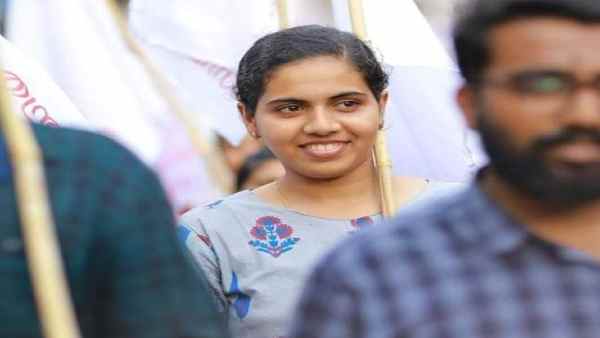 किस परिवार से निकलकर मेयर पद तक पहुंचीं? किस परिवार से निकलकर मेयर पद तक पहुंचीं?