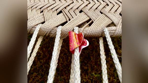 'आपको संदेह के घेरे में खड़ा करता है कविवर'