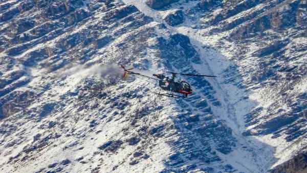 बातचीत में उलझाकर खतरनाक मंसूबे में लगा है चीन?