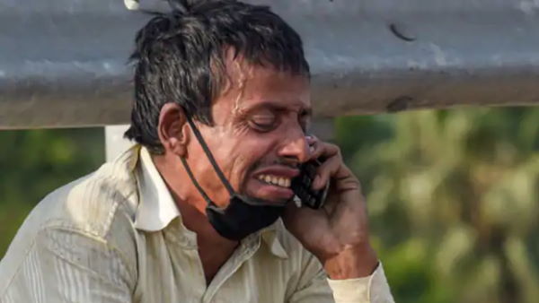 बेटे की मौत की खबर सुन रो पड़ा पिता