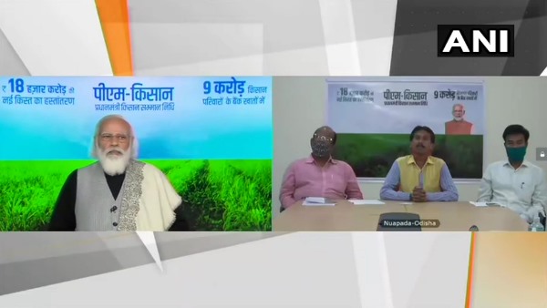 किसानों से पीएम मोदी का संवाद