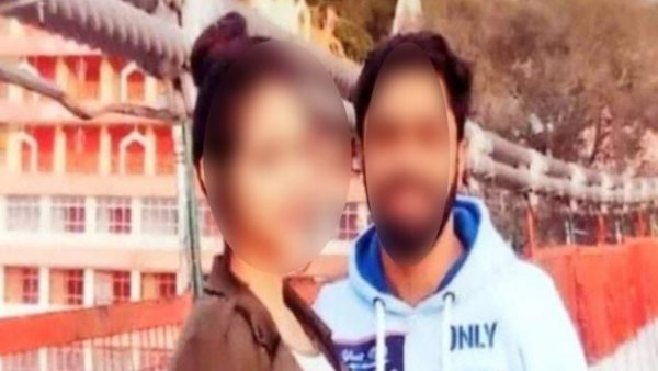 फराह के भाई ने लिखवाई थी रिपोर्ट