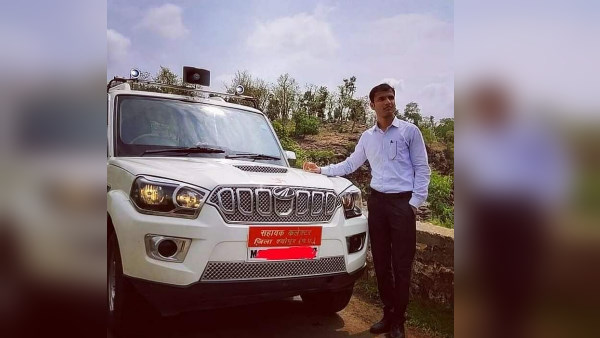  हाथों की लकीरों पर ना जा ​गालिब