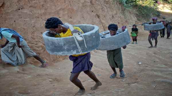  टापू पर रोहिंग्याओं का उत्पीड़न- रिपोर्ट