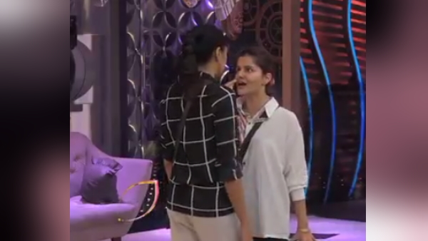 कविता का सरप्राइज एग्जिट