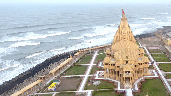 औरंगजेब ने भी ढहाया, पटेल ने बनवाया