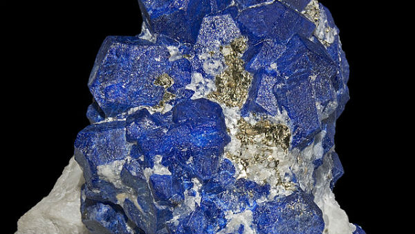 लाजवर्त धारण करने के लाभ लाजवर्त धारण करने के लाभ