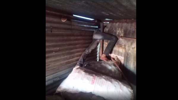 उज्जैन के बीमा अस्पताल चौराहे के पास की घटना 