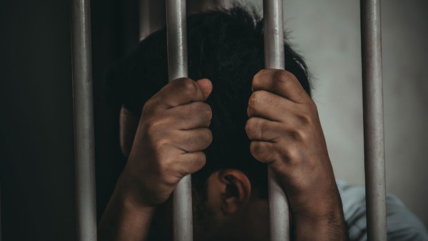 man kept in jail for 8 months as middle name was missing from his bail order man kept in jail for 8 months as middle name was missing from his bail order