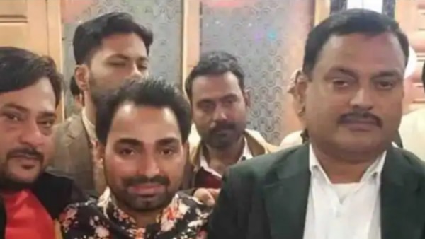 kanpur encounter vikas dubey brother deep prakash surrendered in court kanpur encounter vikas dubey brother deep prakash surrendered in court