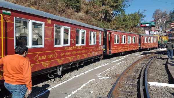 इन रूटों पर हो रहा है ऐसे कोच का संचालन