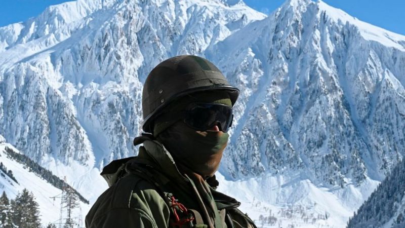 भारत-चीन सीमा विवाद: नाकुला भारत के लिए क्यों है अहम भारत-चीन सीमा विवाद: नाकुला भारत के लिए क्यों है अहम