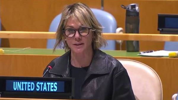 अमेरिकी प्रतिनिधि की यात्रा से भड़का चीन अमेरिकी प्रतिनिधि की यात्रा से भड़का चीन