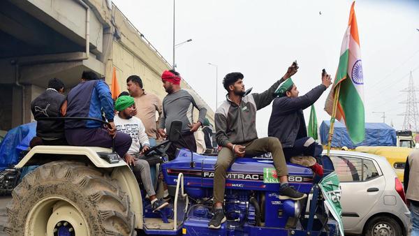 राष्ट्रीय पर्व 26 जनवरी पर किसानों की ट्रैक्टर परेड, पर कुछ चिंताएं भी 