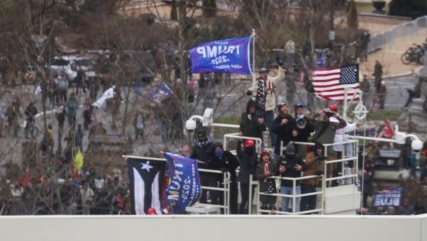 US Capitol on lockdown Capitol building Donald Trump Senate protest joe Biden US Capitol on lockdown Capitol building Donald Trump Senate protest joe Biden