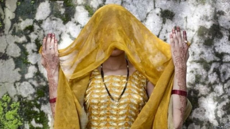 बाल विवाह कराना अपराध है तो शादी अवैध क्यों नहीं?