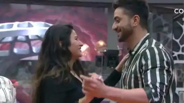 'बिग बॉस 14' में अली गोनी संग सोनाली का लव एंगल 