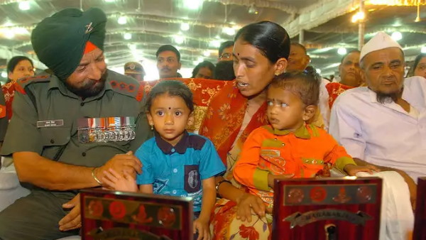 बाना सिंह ने दिया अदम्य साहस का परिचय बाना सिंह ने दिया अदम्य साहस का परिचय