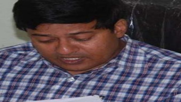 आईएएस दोस्त ने सोशल मीडिया पर दी श्रद्धांजलि आईएएस दोस्त ने सोशल मीडिया पर दी श्रद्धांजलि